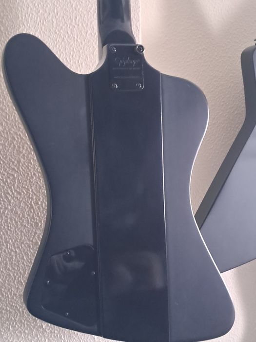 Baixo elétrico epiphone thunderbird goth custom
