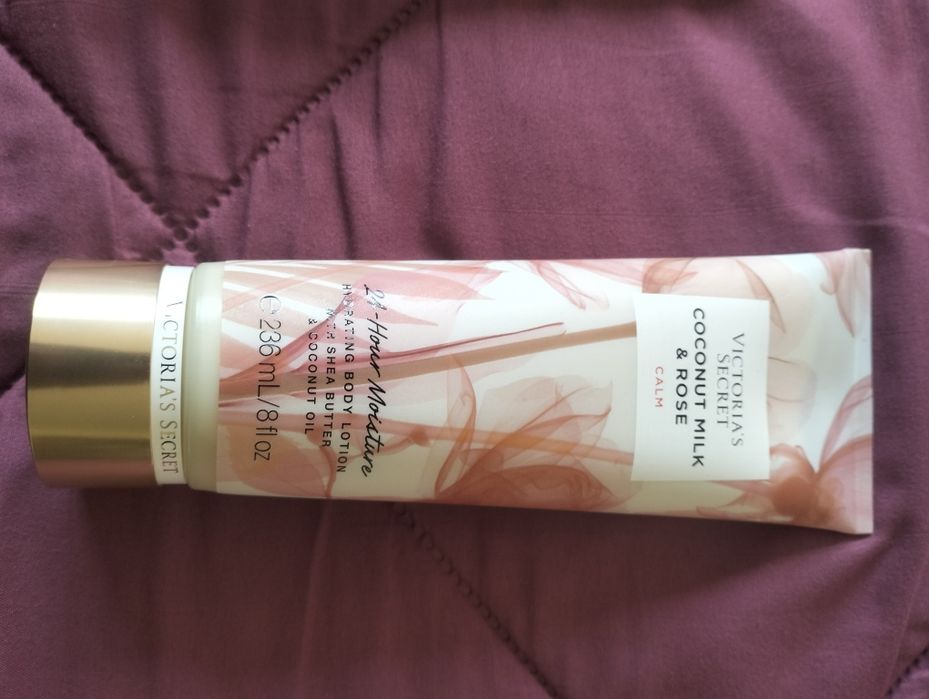 Conjunto Victoria Secret - Body Mist + Body Lotion