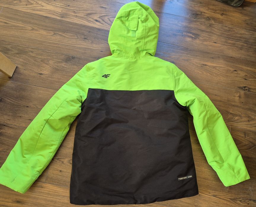 Kurtka zimowa F 4 164 idealna