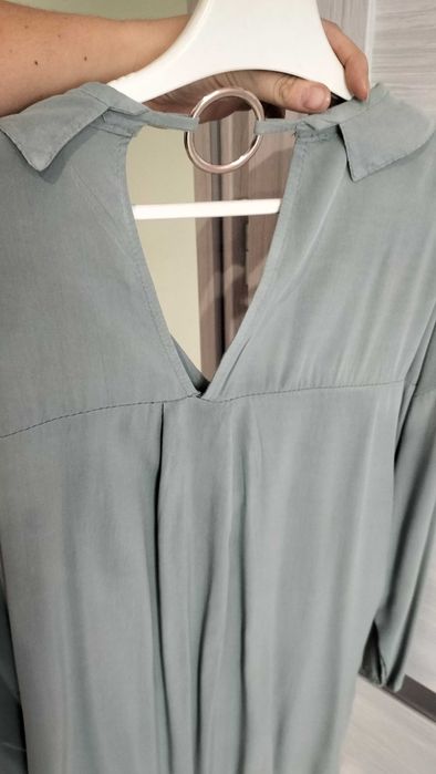 Bluzka z ozdobnym tyłem