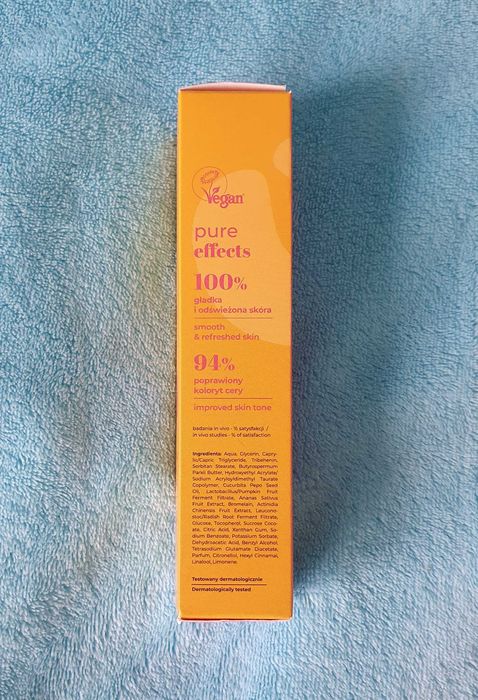 Pure by Clochee Easy Peel: Wygładzający peeling enzymatyczny do twarzy