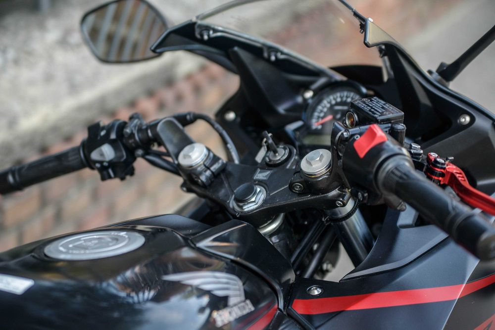 Honda cbr 300r 2019  рік