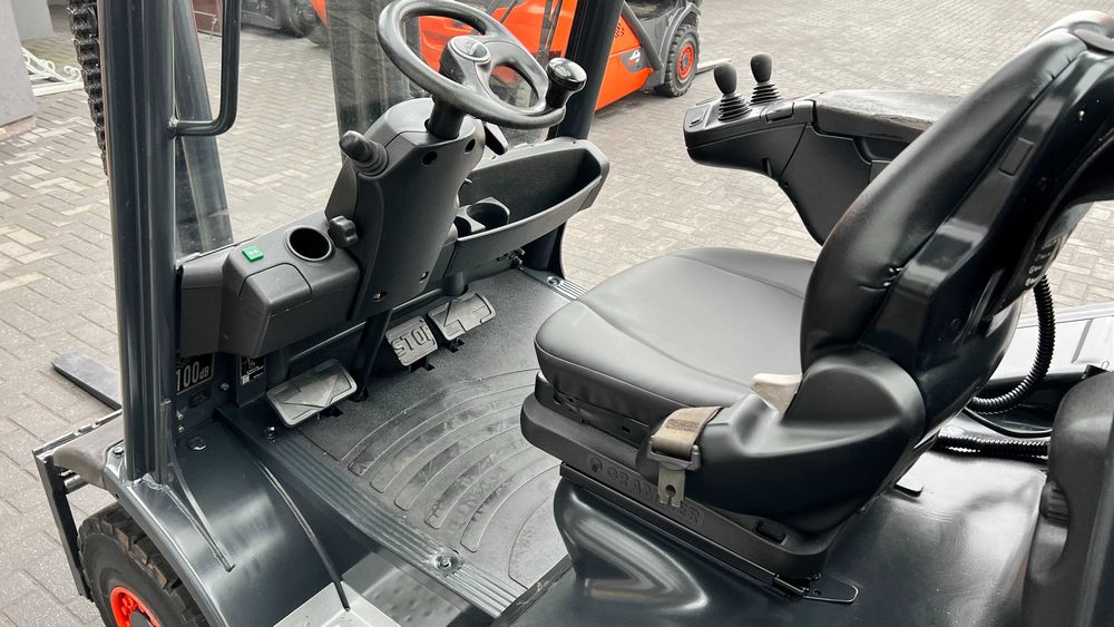 Wózek widłowy Linde H25D-02 2016 rok diesel 112