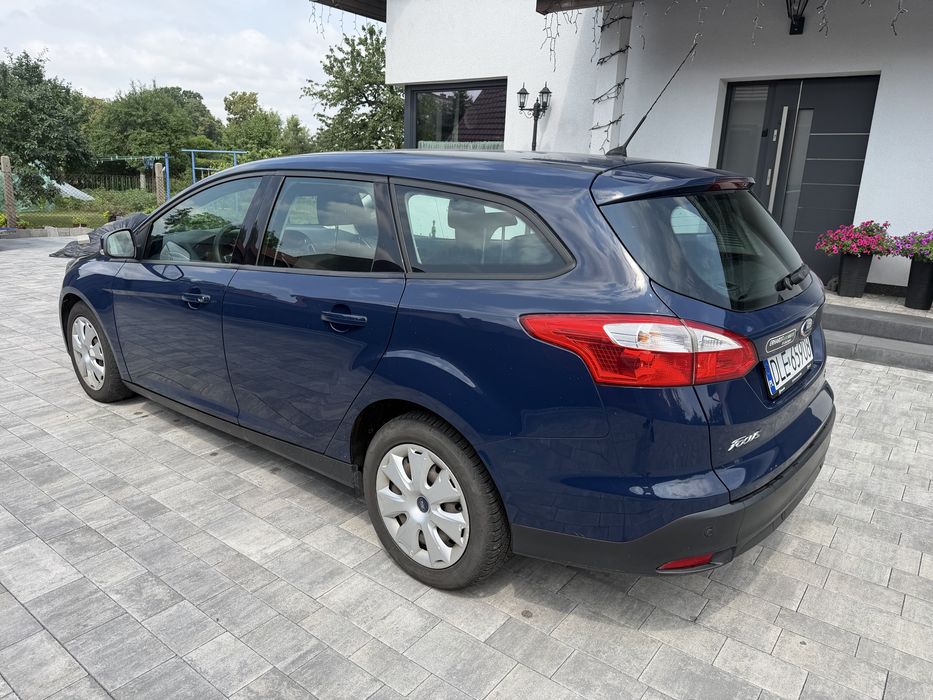 Ford Focus 2013r, 206tys km, klima, tempomat, czujniki parkowania