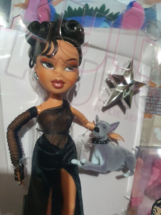 588115 Лялька BRATZ серії Celebrity Вечірній образ Кайлі, Bratz Kylie, акція