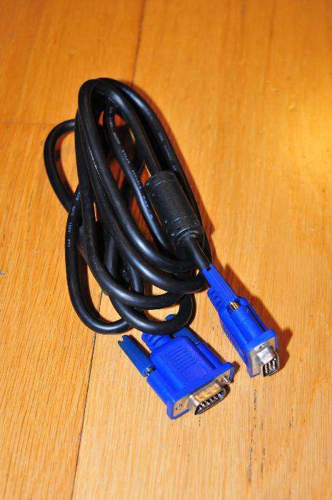 VGA Peripheral Cable437116138549432320