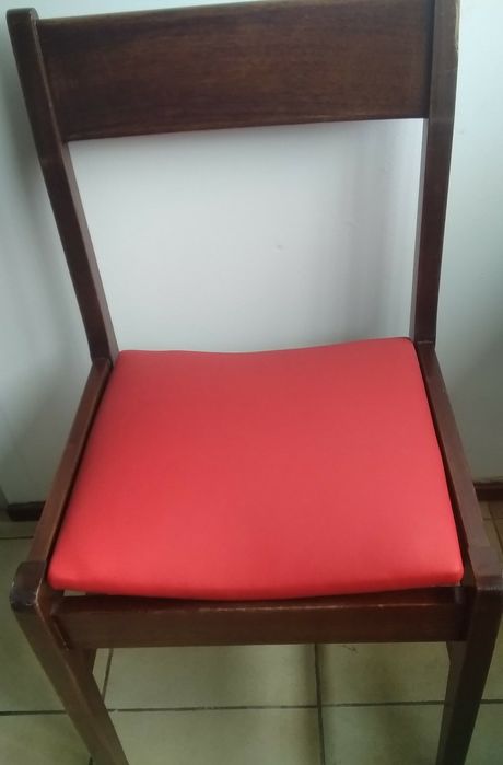 Cadeiras com forro  mapa 30E unid.