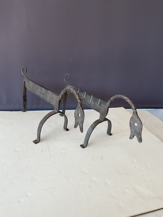 Cães de lareira forja