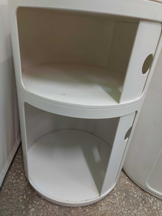 Okrągły stolik nocny jak Kartell Componibili