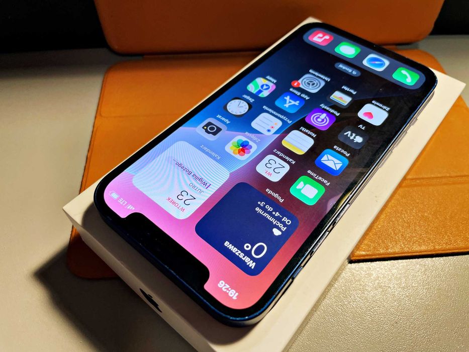 iPhone 12 w 100% sprawny