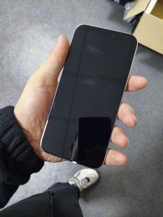 Iphone 15 pro max б/у
