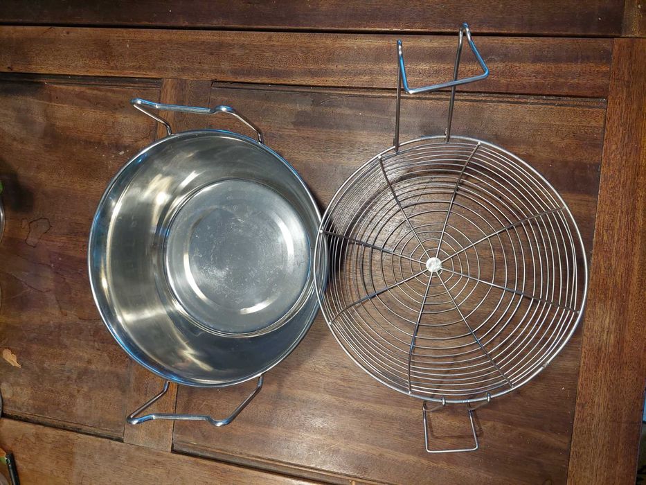 Fritadeira com Cesto em Inox - Nova