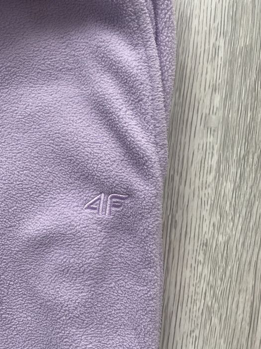 Spodnie z polaru firmy 4F roz.164