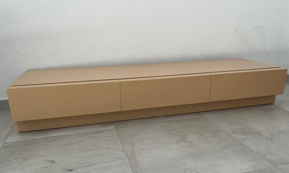 Aparador de Televisão