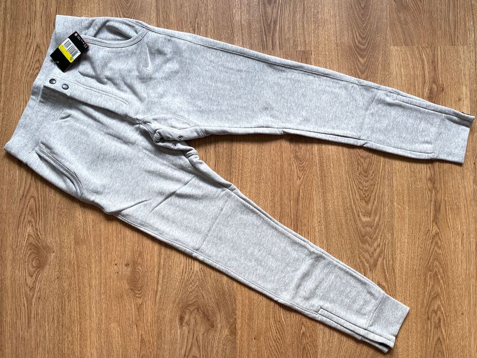 NIKE szare dresowe joggery rurki model Venom V442 r. S / NOWE !