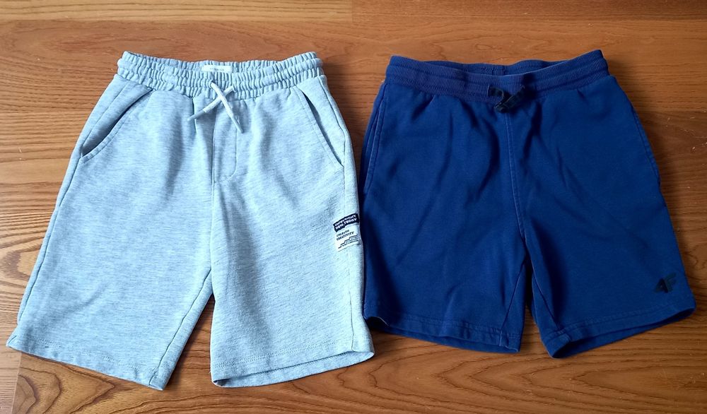 Krótkie spodenki Szorty 4F i Reserved  roz 140