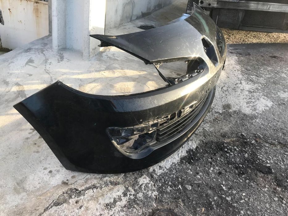 Vendo parachoques renault clio 3 para peças  ano 2005/2009