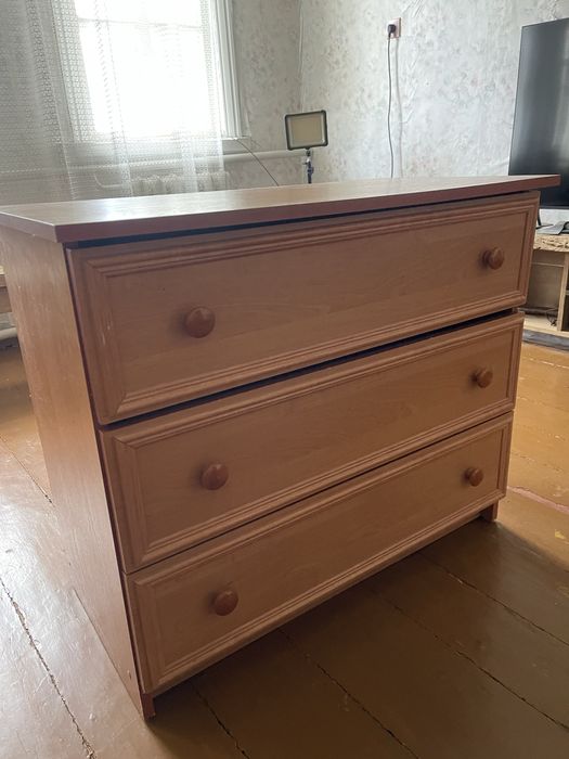 Комод  для  речей .