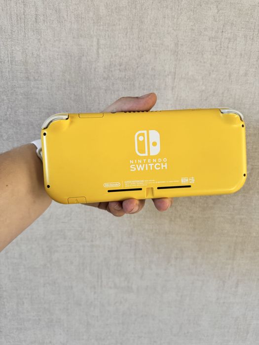 Безкоштовні ігри Nintendo switch lite + sd 128 + 10 ігор ігрова консоль