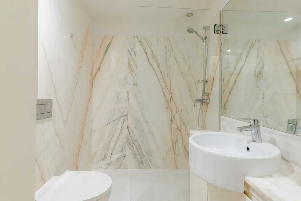 apartamento t3  R. de Mouzinho da Silveira 180