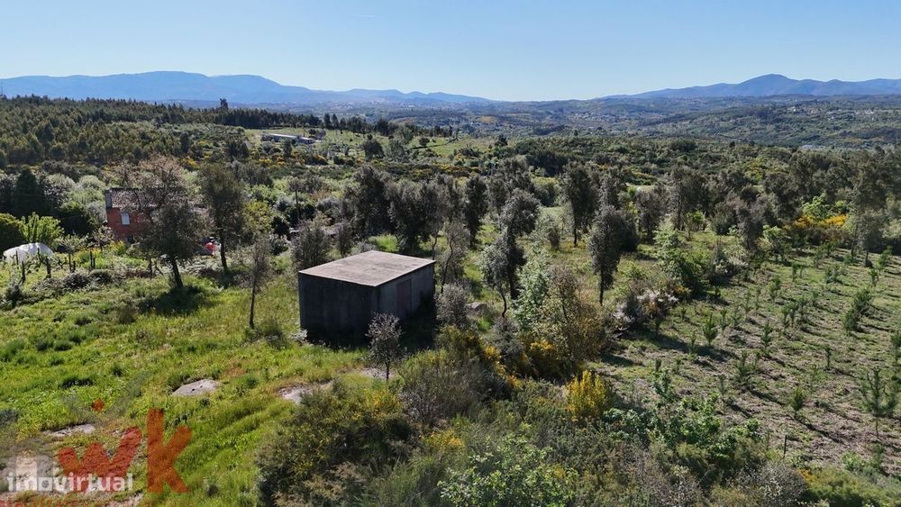 Terreno de cultivo com 1.5 hectares e vistas para a Serra do Açor