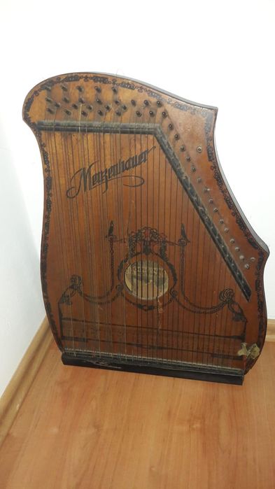 Stara niemiecka cytra Menzenhauer - wykonana w Berlinie