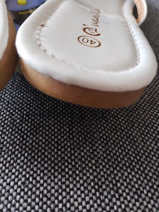 Lekkie klapki damskie