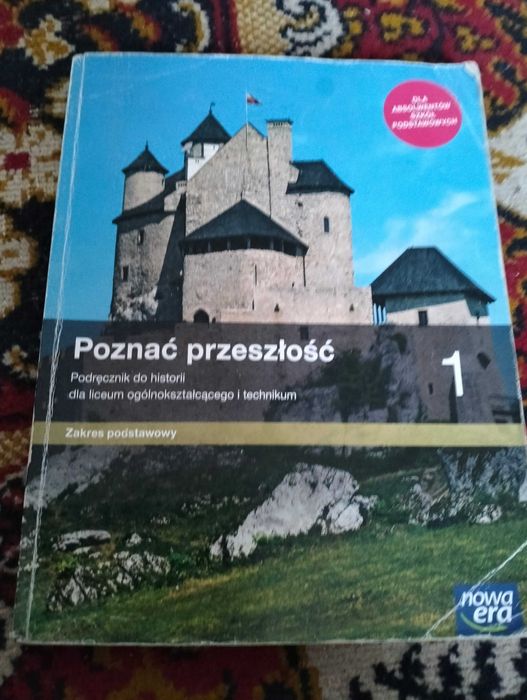 Sprzedam podręcznik Poznać przeszłość 1