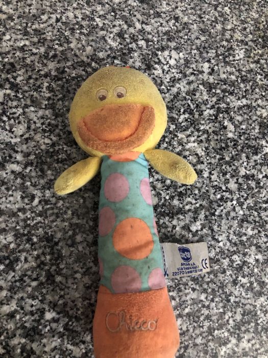 Pelhuche de pato64873990479873122