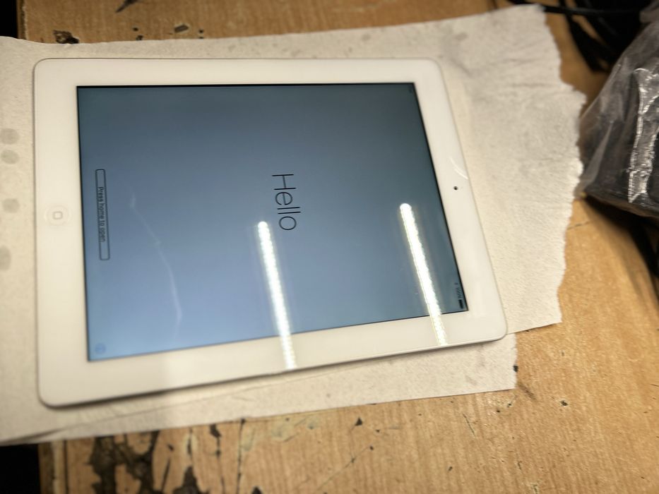 Ipad tablet brak ładowarki