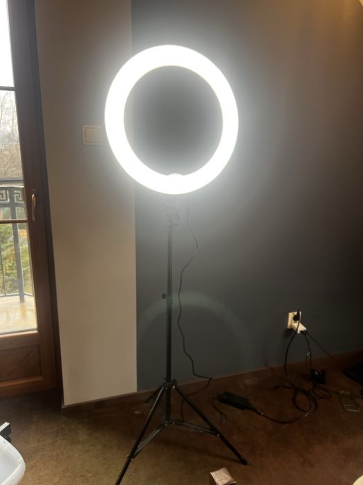 Lampa beatu do makijarzu, sesji zdjeciowej, nagrywnaia studyjna