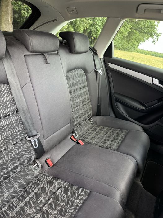 Audi a4 b8 2.0 tdi quattro 170km 2010