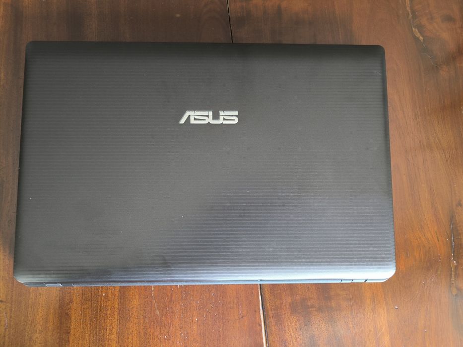 ASUS K55V Laptop with Intel Core I5 and DVD Drive (Fully Functional)64752311495939122