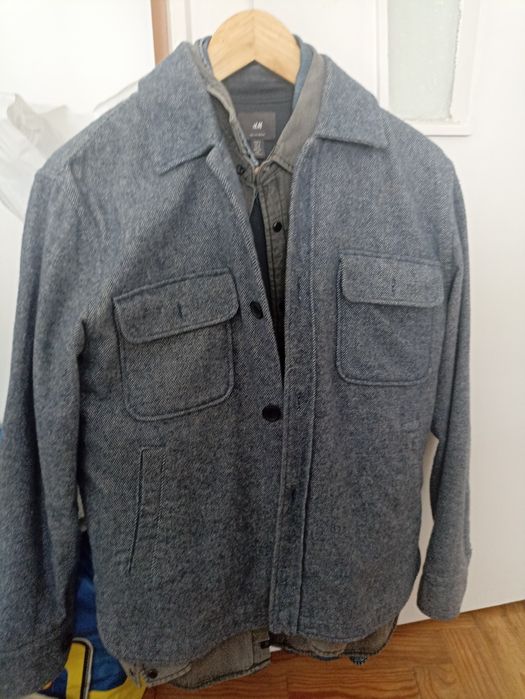 4 camisas de várias marcas tamanho S e M