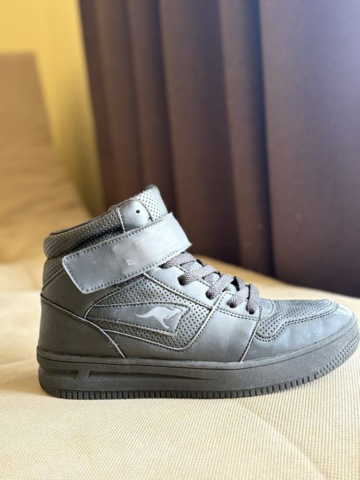 Черевики снікерси Kangaroos 37 розмір
