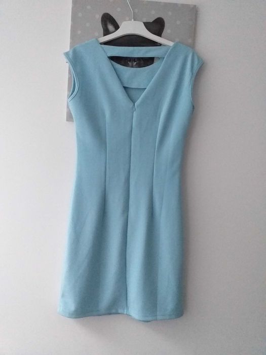 sukienka ołówkowa damska V-neck niebieska r. 38/40