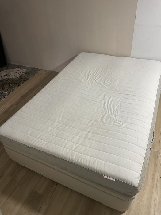 Cama de casal Sommier 200x140 entrega gratis em toda lisboa.