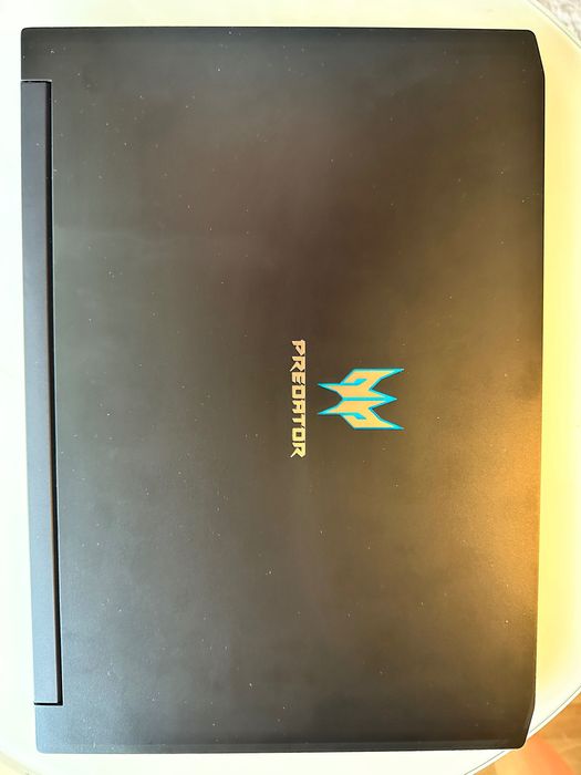 Laptop Acer Predator Triton 500  16gb RAM  1TB SSD  RTX 2080 Super
