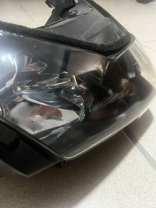 Faro da frente CB 900 2002