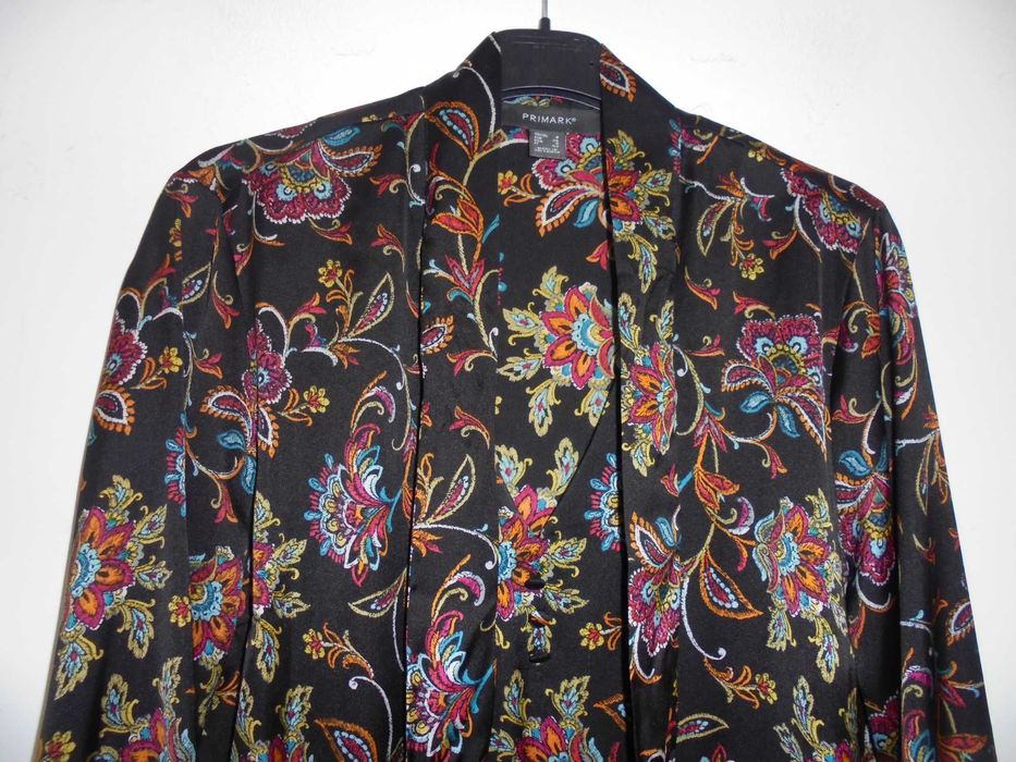 Blusa de senhora da marca PRIMARK