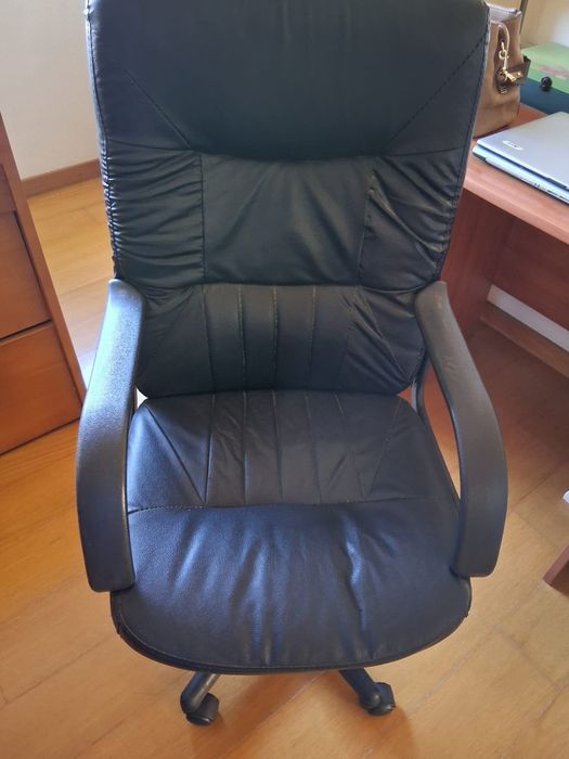 Cadeira escritório como nova