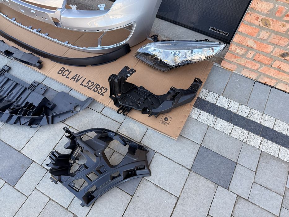 Бампер фара капот крило Renault Megane 3 Рено Меган 3 TED69