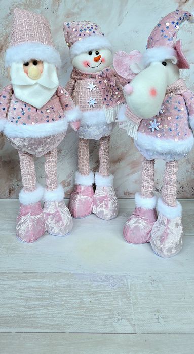 Інтер'єрні новорічні текстильні іграшки під ялинку, игрушки под елку.