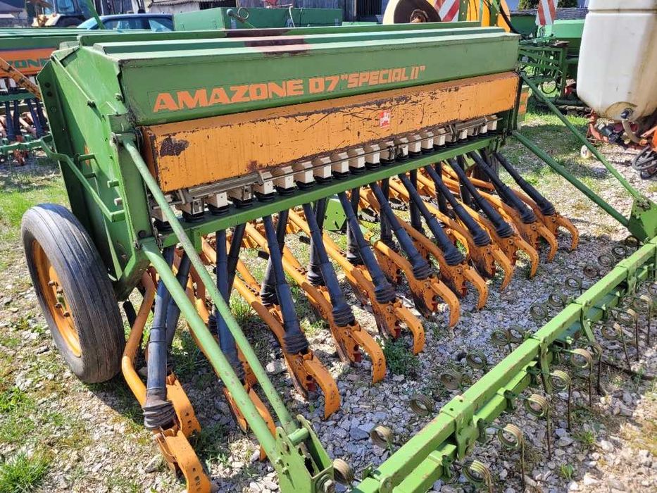 Siewnik do zboża AMAZONE D7 /25