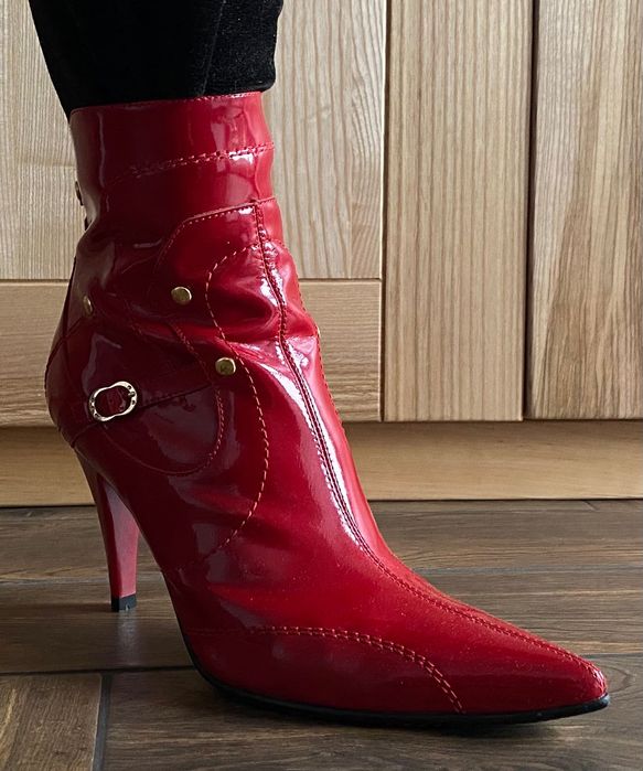 Черевики лаковані шкіра