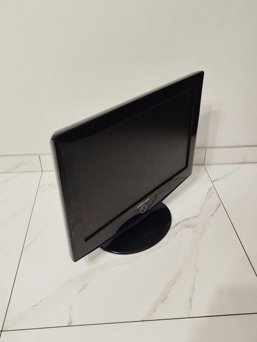 Телевізор Samsung LE19R71B., монітор