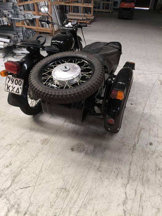 Vendo Dnepr 16 2WD com sidecar
