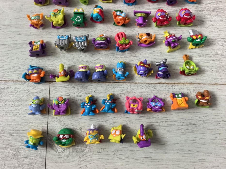 Super things figurki