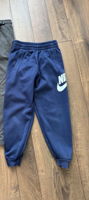 Штани спортивні Nike 137-147 см