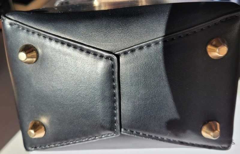 Carteira Mango nova preta